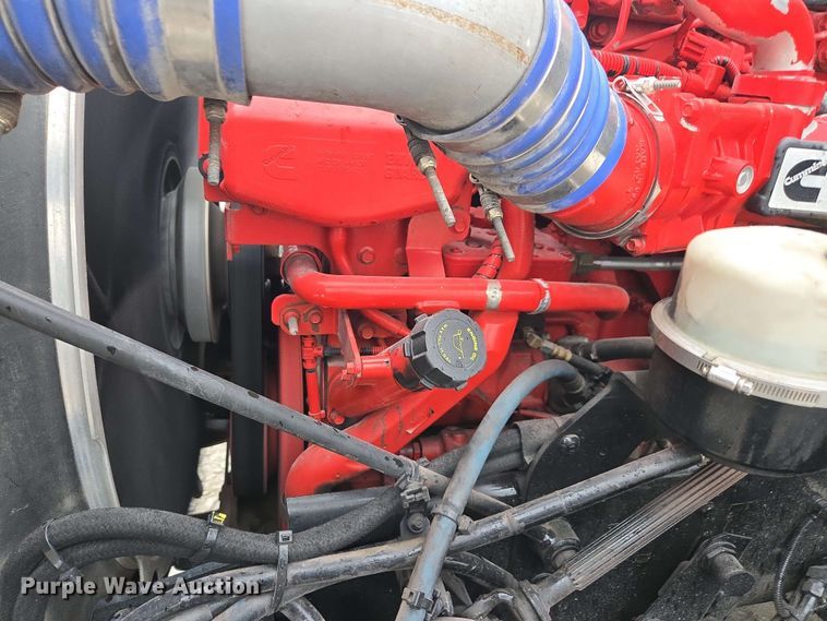 image for item YA0618 2019 Kenworth T800 dump truck