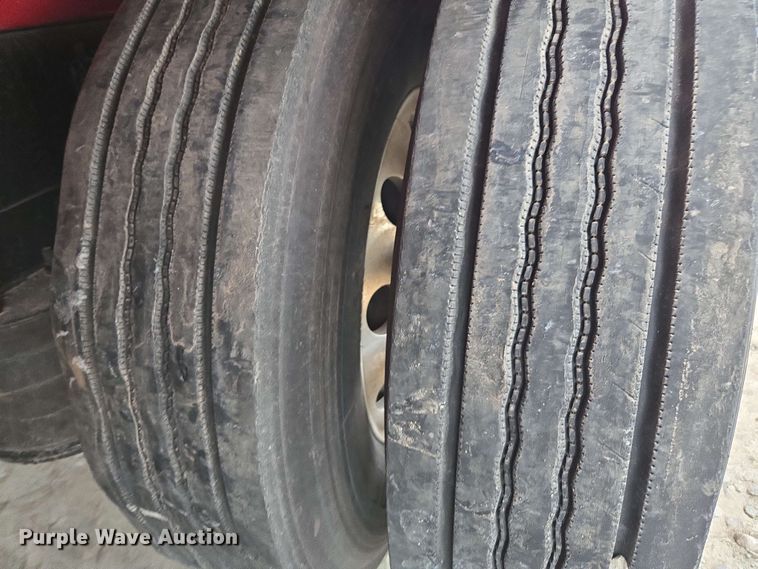 image for item YA0618 2019 Kenworth T800 dump truck