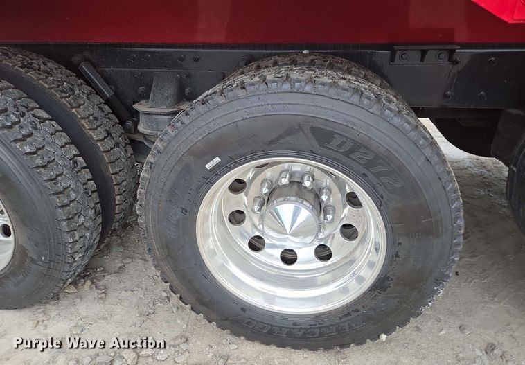 image for item YA0618 2019 Kenworth T800 dump truck