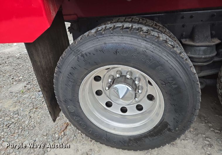 image for item YA0618 2019 Kenworth T800 dump truck