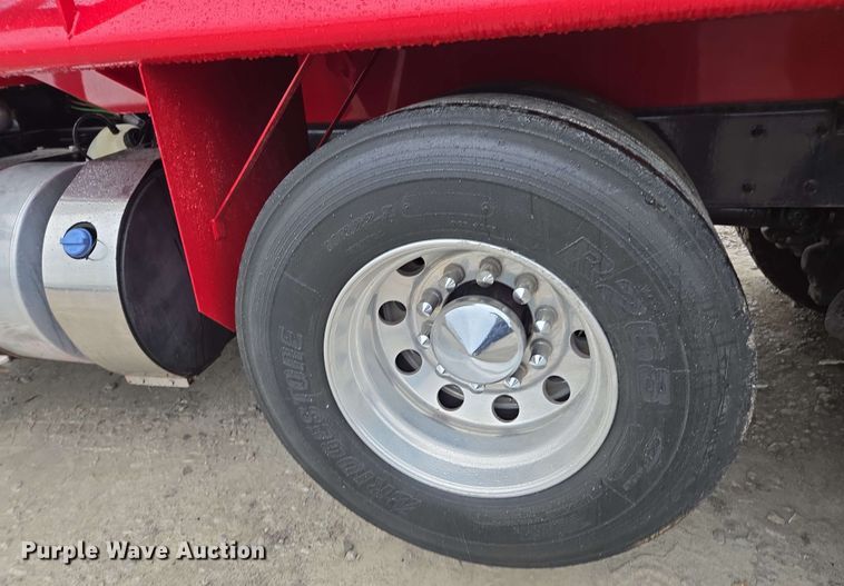 image for item YA0618 2019 Kenworth T800 dump truck