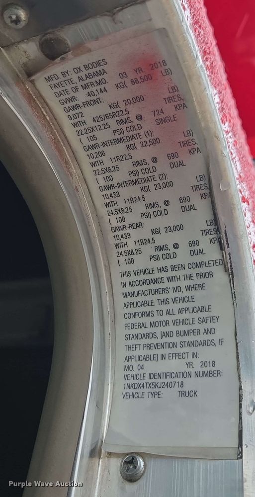 image for item YA0618 2019 Kenworth T800 dump truck