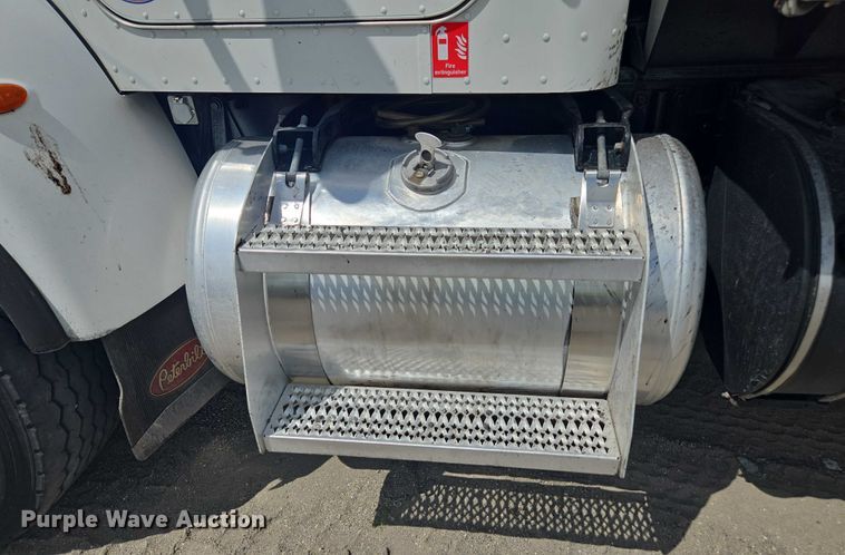 image for item YA0689 2020 Peterbilt 348  dump truck