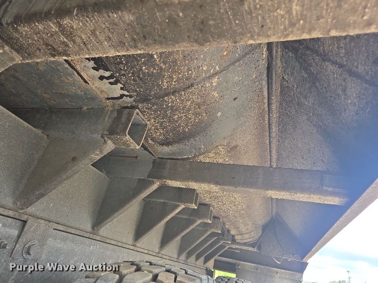 image for item YA0689 2020 Peterbilt 348  dump truck