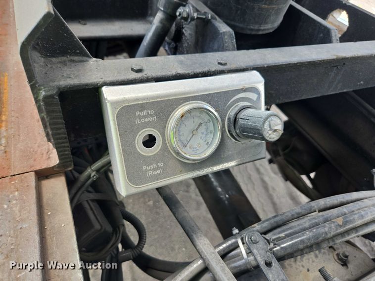 image for item YA0689 2020 Peterbilt 348  dump truck