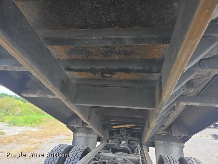 image for item YA0689 2020 Peterbilt 348  dump truck