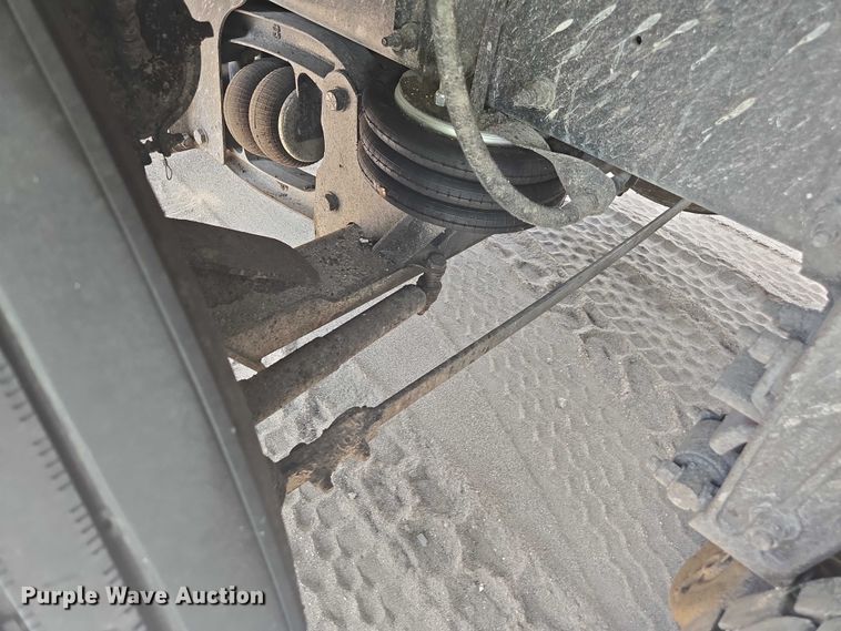 image for item YA0689 2020 Peterbilt 348  dump truck