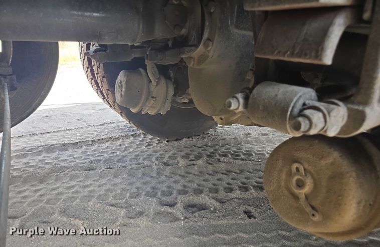 image for item YA0689 2020 Peterbilt 348  dump truck