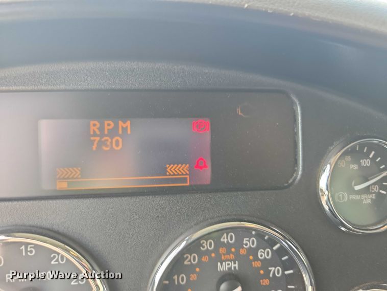 image for item YA0689 2020 Peterbilt 348  dump truck