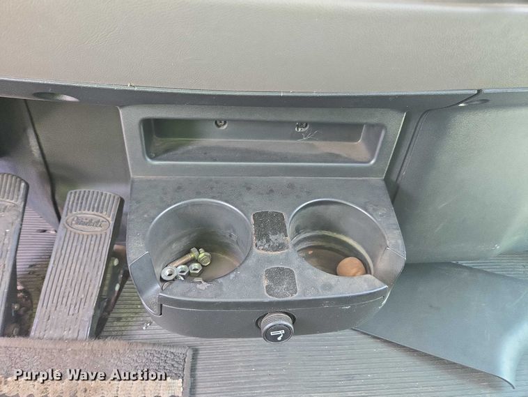 image for item YA0689 2020 Peterbilt 348  dump truck