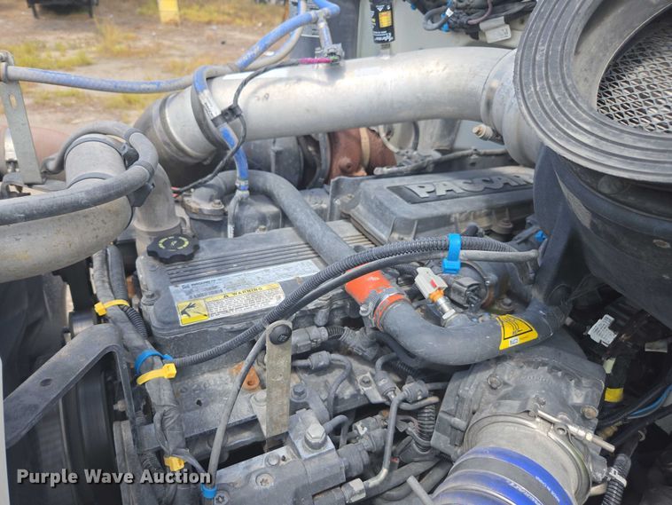 image for item YA0689 2020 Peterbilt 348  dump truck