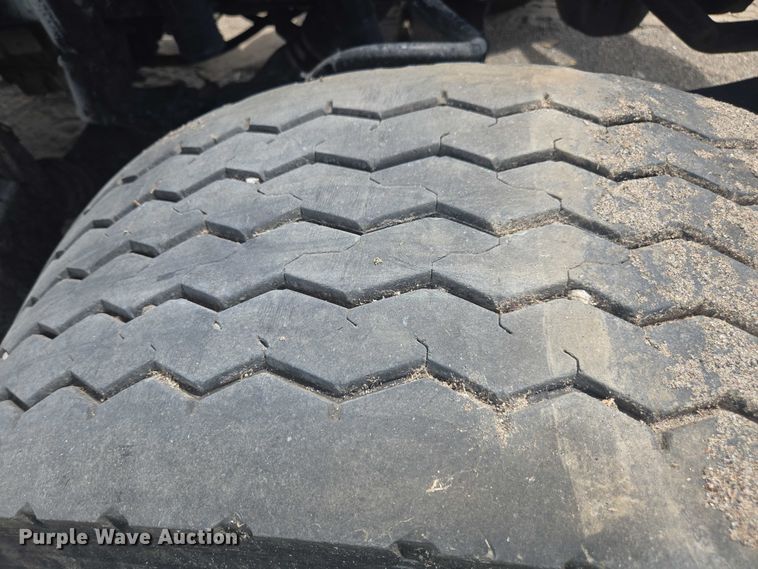 image for item YA0689 2020 Peterbilt 348  dump truck