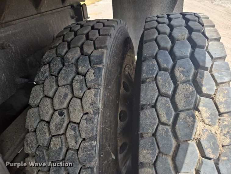 image for item YA0689 2020 Peterbilt 348  dump truck