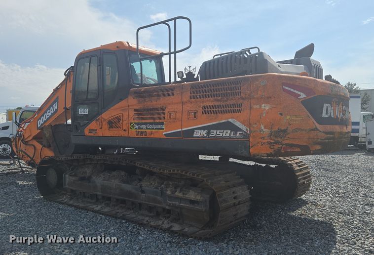 image for item YA0734 2022 Doosan DX350LC-7 excavator