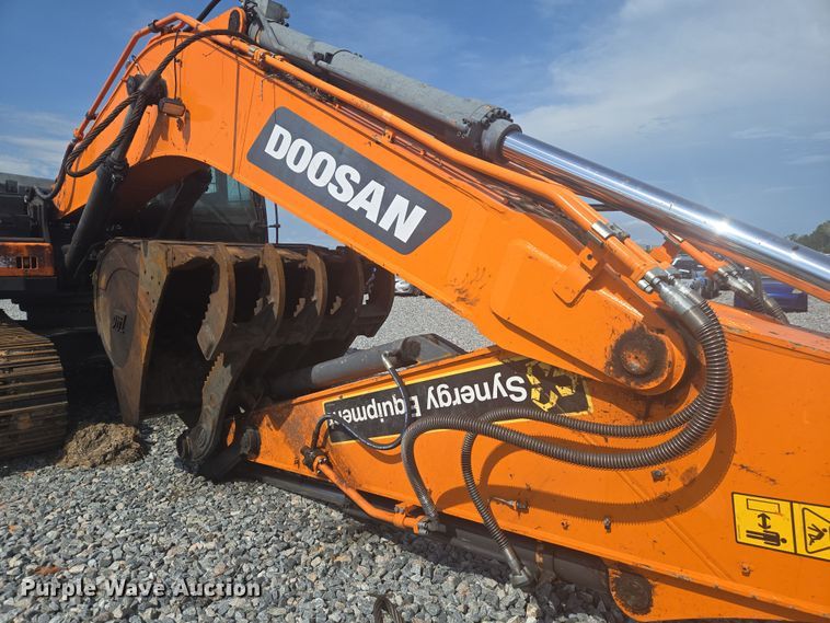 image for item YA0734 2022 Doosan DX350LC-7 excavator