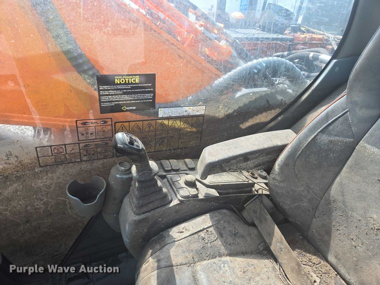 image for item YA0734 2022 Doosan DX350LC-7 excavator