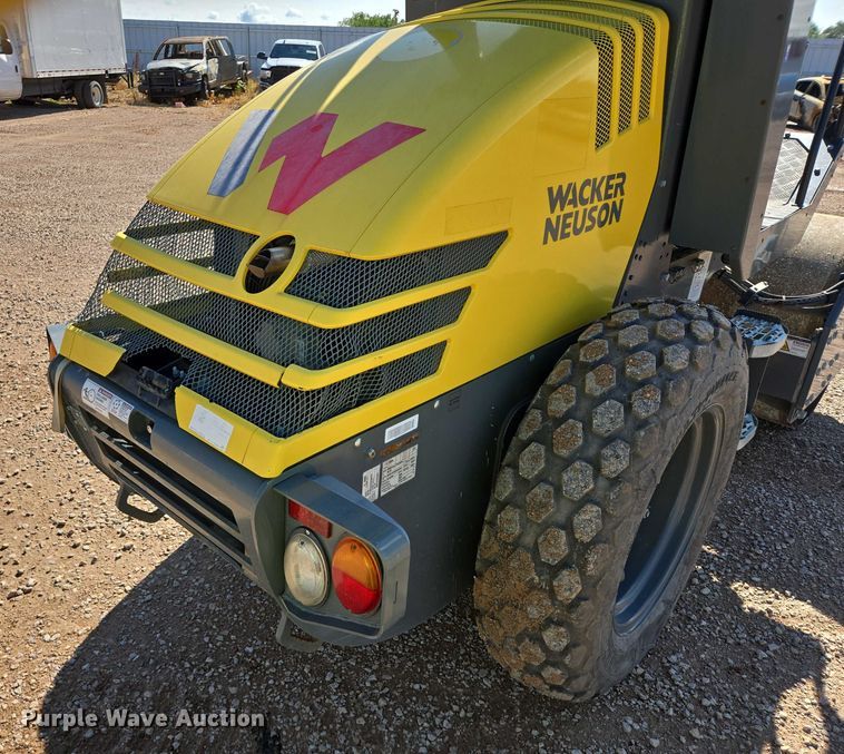 image for item YA0748 2021 Wacker Neuson RC50 single drum vibratory roller
