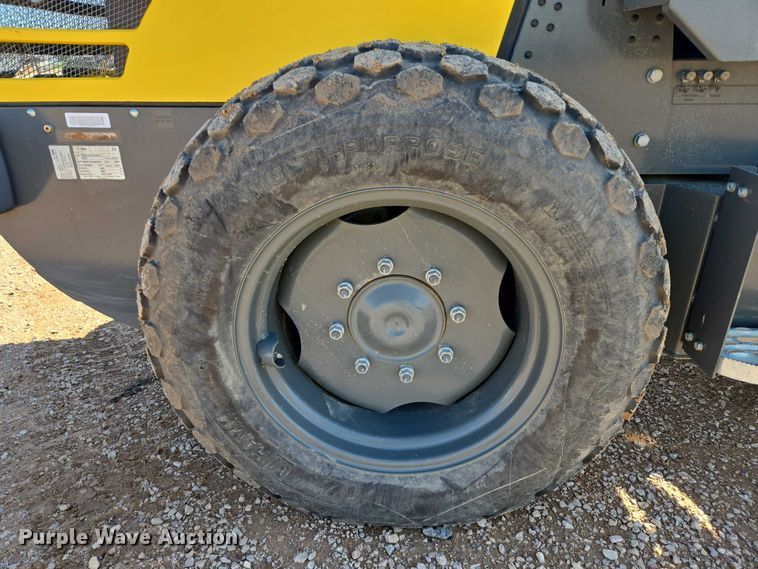 image for item YA0748 2021 Wacker Neuson RC50 single drum vibratory roller