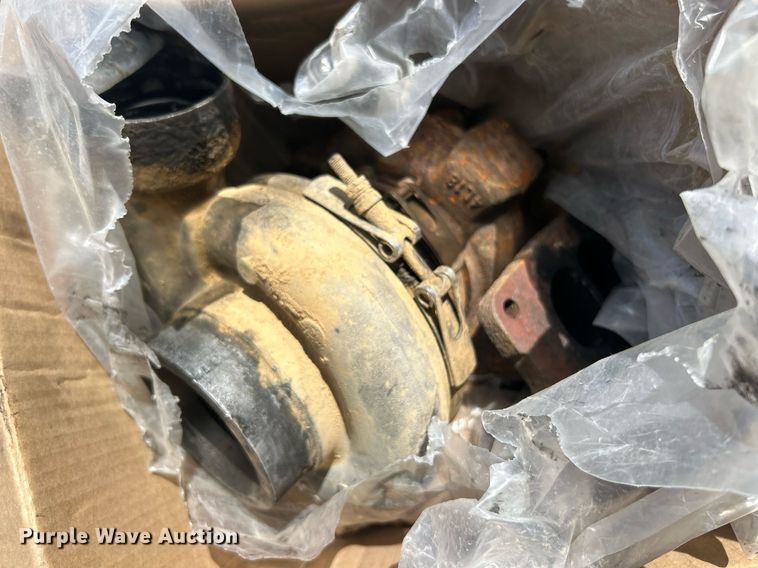 image for item YA0754 2005 John Deere 400D articulated haul truck