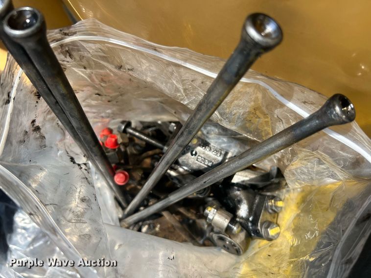 image for item YA0754 2005 John Deere 400D articulated haul truck