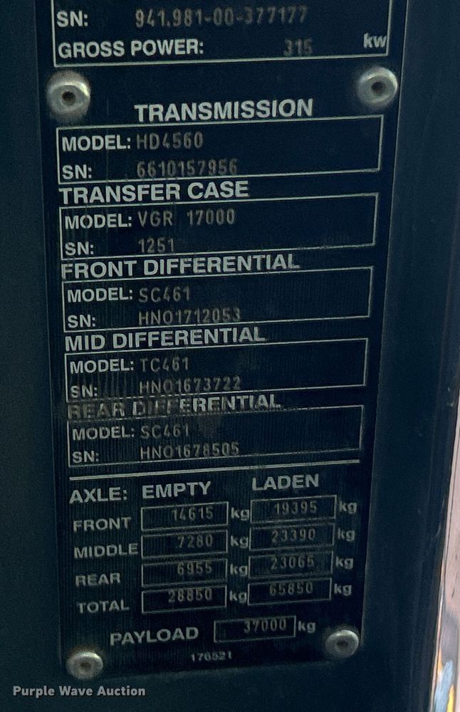 image for item YA0754 2005 John Deere 400D articulated haul truck