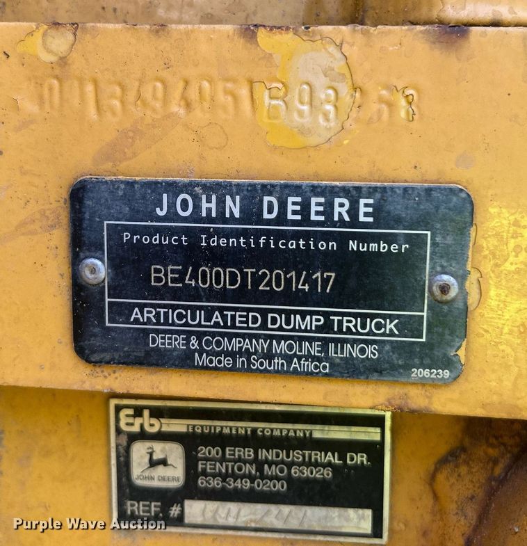 image for item YA0754 2005 John Deere 400D articulated haul truck