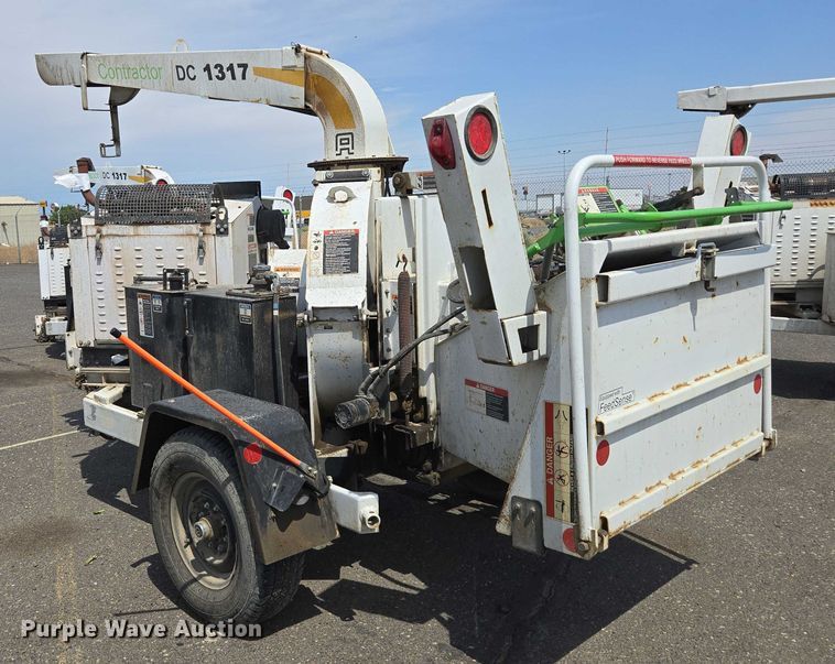 image for item YA0768 2015 Altec DC 1317 wood chipper