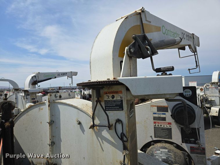 image for item YA0768 2015 Altec DC 1317 wood chipper