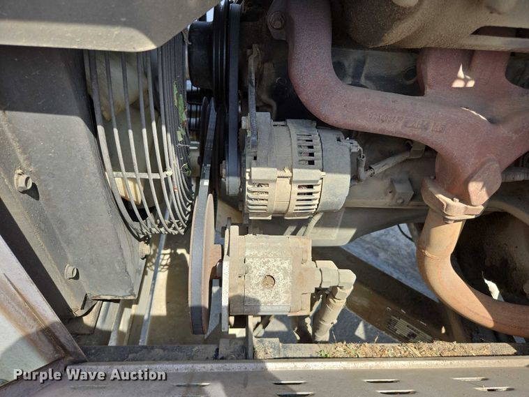 image for item YA0768 2015 Altec DC 1317 wood chipper