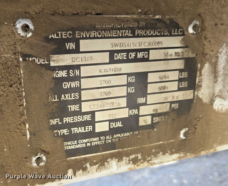 image for item YA0768 2015 Altec DC 1317 wood chipper