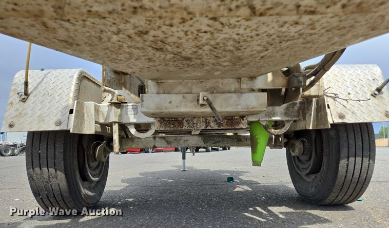 image for item YA0769 2014 Bandit 200 wood chipper