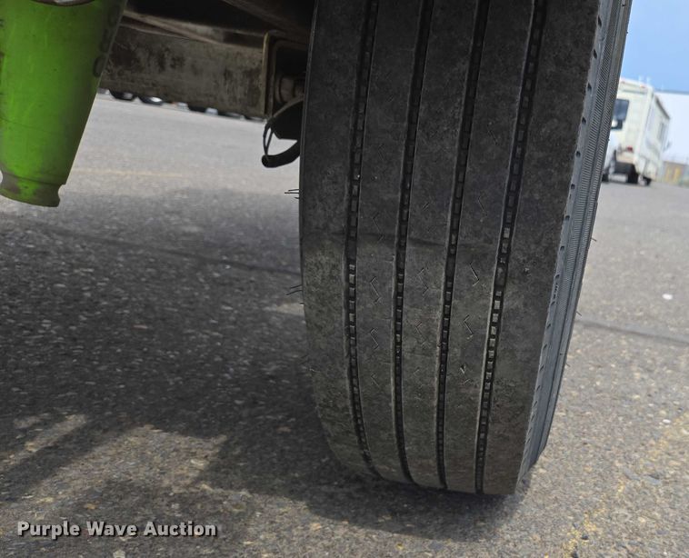 image for item YA0769 2014 Bandit 200 wood chipper