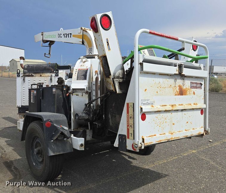image for item YA0771 2015 Altec DC 1317 wood chipper