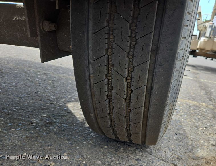 image for item YA0771 2015 Altec DC 1317 wood chipper