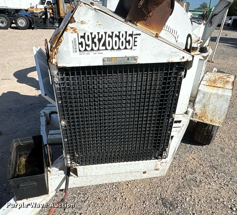 image for item YA0772 2008 Altec DC 1217 wood chipper