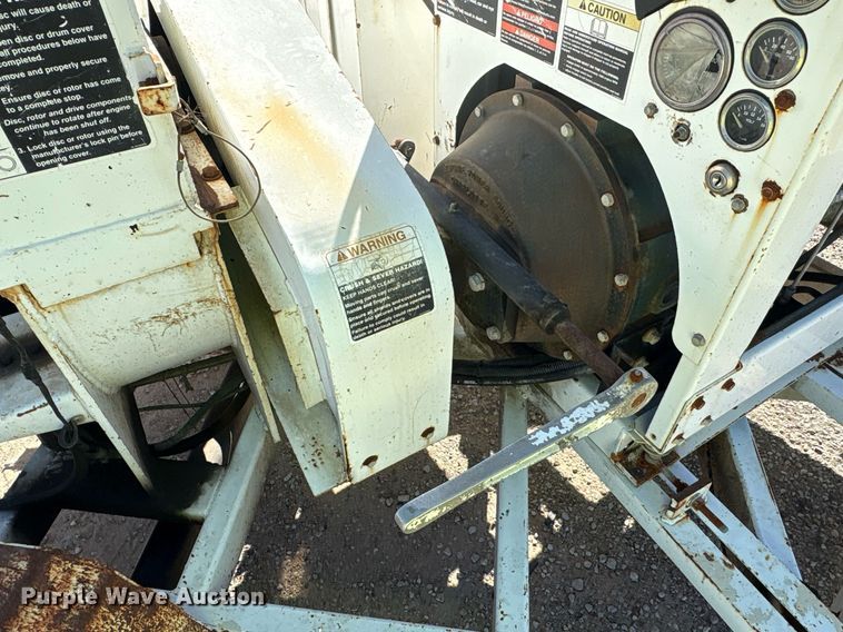 image for item YA0772 2008 Altec DC 1217 wood chipper