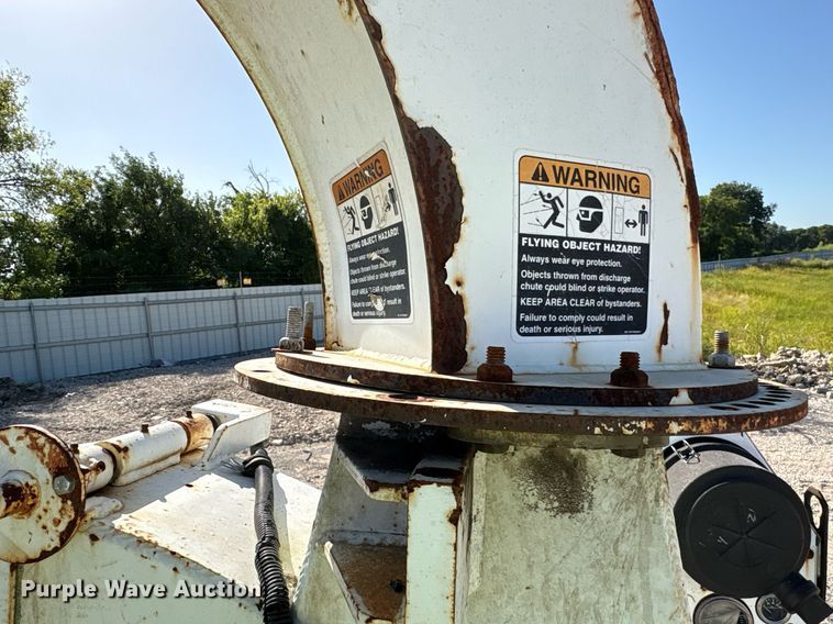 image for item YA0772 2008 Altec DC 1217 wood chipper