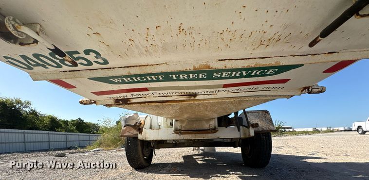 image for item YA0772 2008 Altec DC 1217 wood chipper