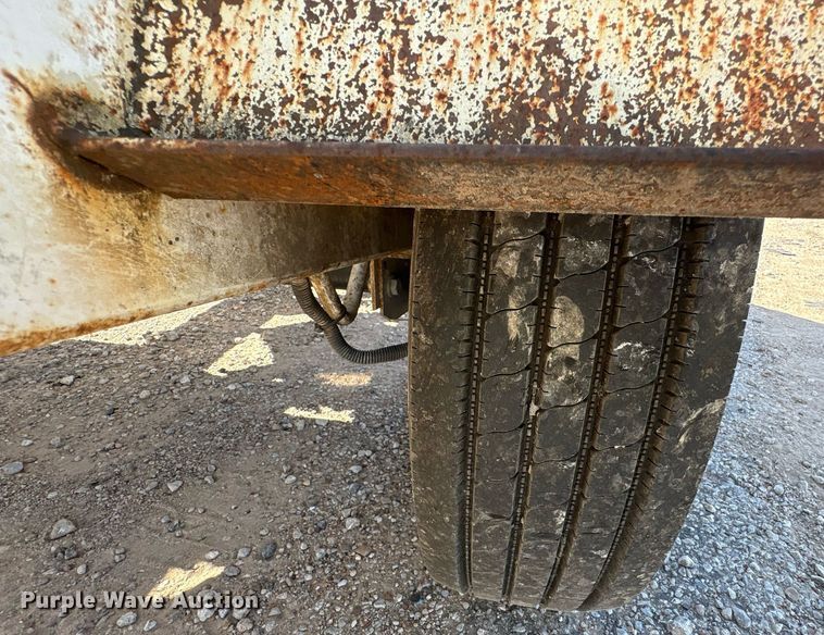 image for item YA0772 2008 Altec DC 1217 wood chipper