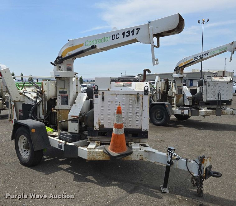 image for item YA0776 2015 Altec DC 1317 wood chipper