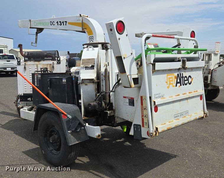 image for item YA0776 2015 Altec DC 1317 wood chipper