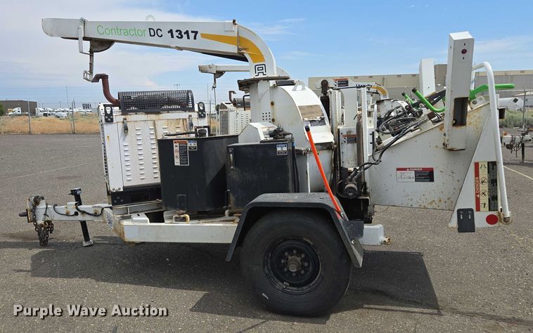 image for item YA0776 2015 Altec DC 1317 wood chipper