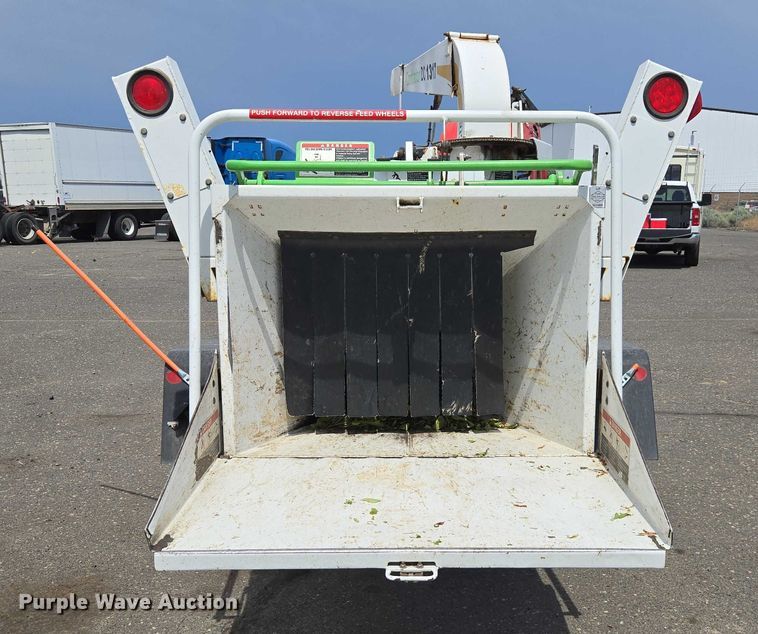 image for item YA0776 2015 Altec DC 1317 wood chipper