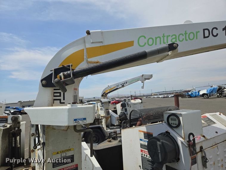 image for item YA0776 2015 Altec DC 1317 wood chipper