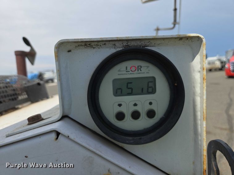 image for item YA0776 2015 Altec DC 1317 wood chipper