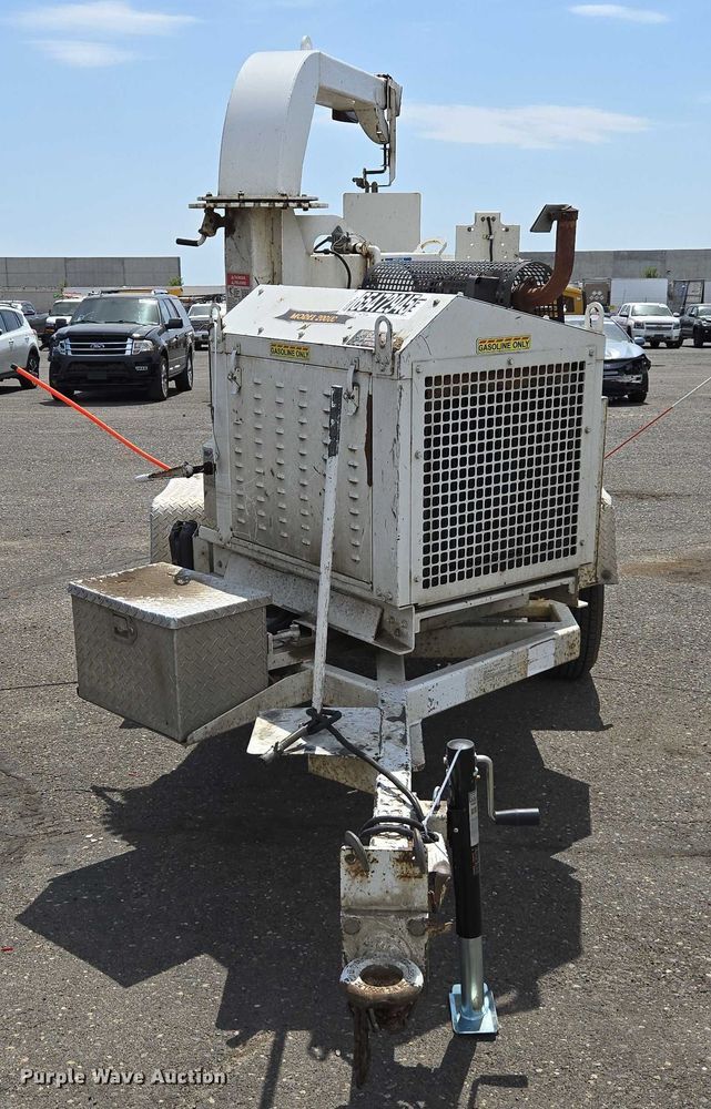 image for item YA0797 2017 Bandit 200UC wood chipper