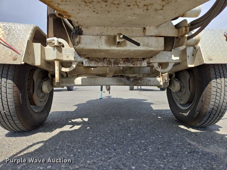 image for item YA0797 2017 Bandit 200UC wood chipper