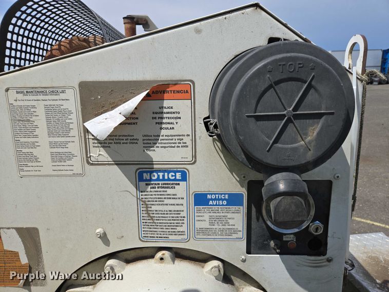 image for item YA0797 2017 Bandit 200UC wood chipper