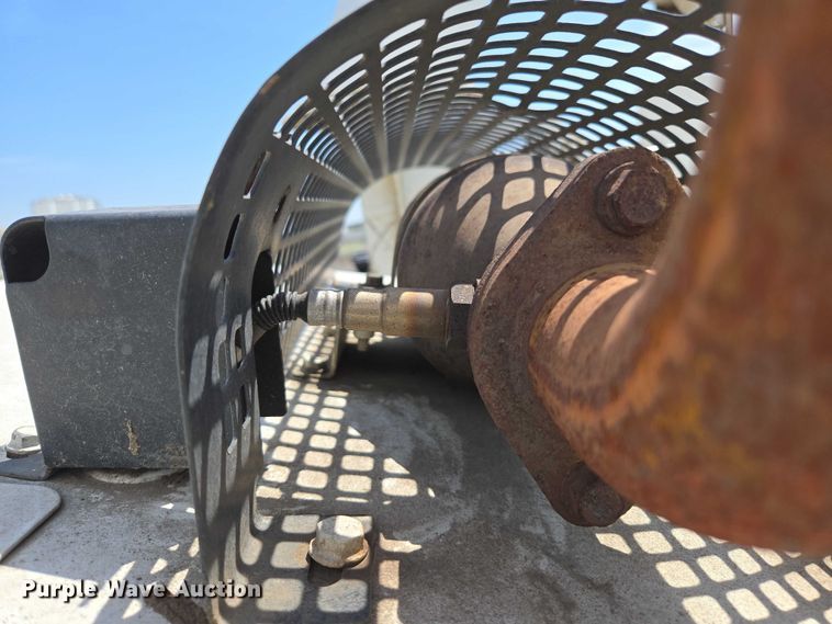 image for item YA0797 2017 Bandit 200UC wood chipper