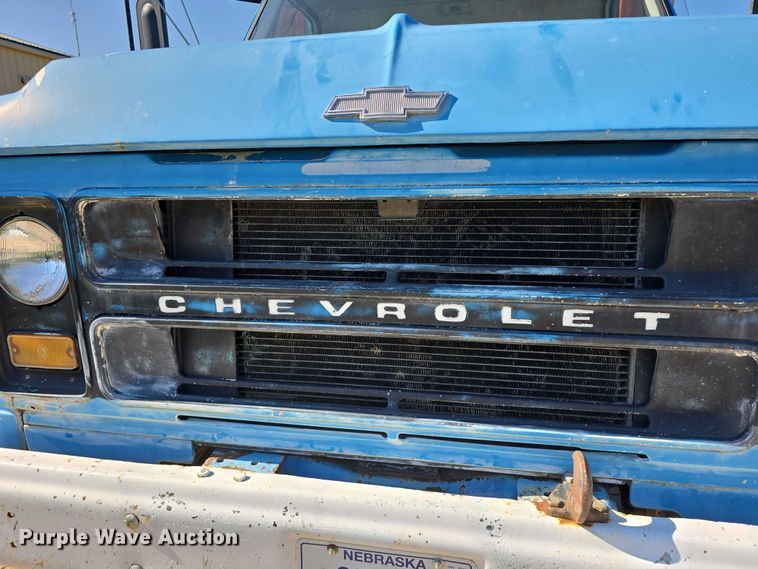 image for item DR3782 1971 Chevrolet C50 grain truck